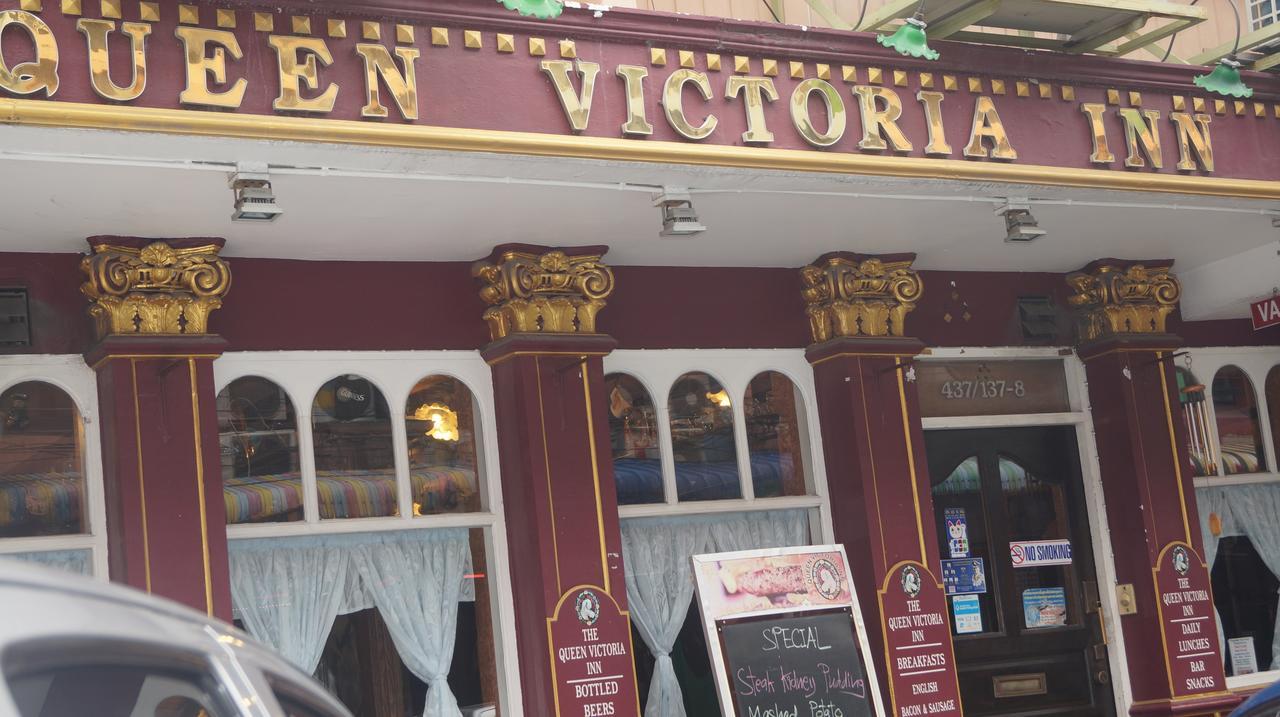 Queen Victoria Inn Патая Екстериор снимка