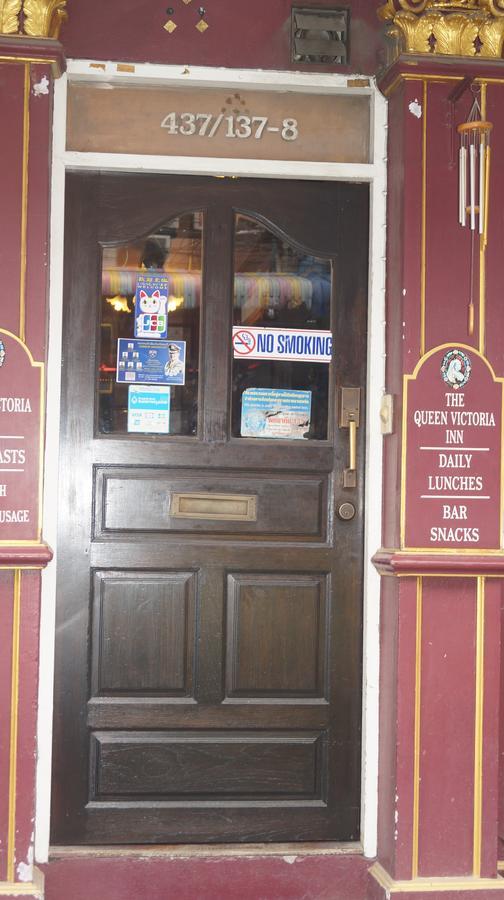 Queen Victoria Inn Патая Екстериор снимка
